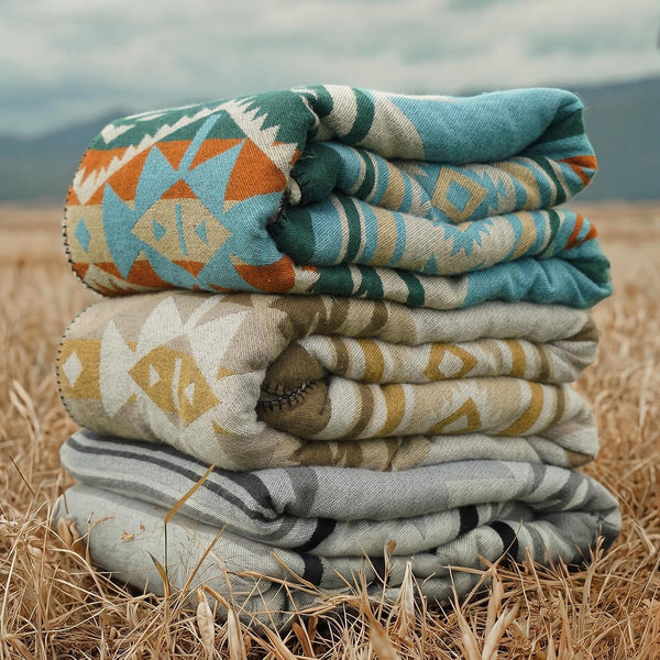 Aztec Throw Blanket with Soft Sherpa Fleece Lining, Native Southwestern Navajo Blanket for Camping, Cozy Boho Throws for Sofa, Bed, 50"X60", Aqua Blue